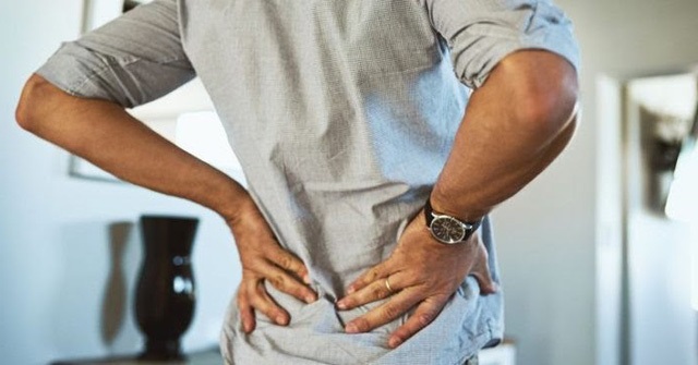 Ghế massage hỗ trợ điều trị đau cột sống